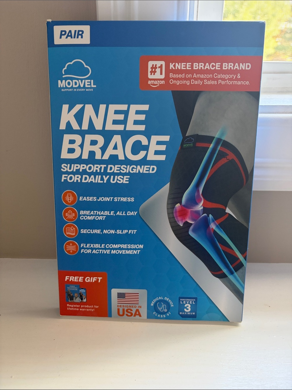 Knee Brace Pair - Black/Red Support for Daily Use